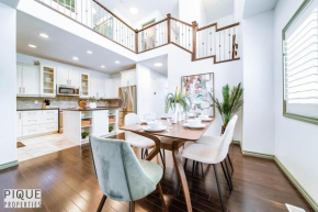 Spacious Luxury - Sleeps 8 - King Bed - NFLX&WIFI